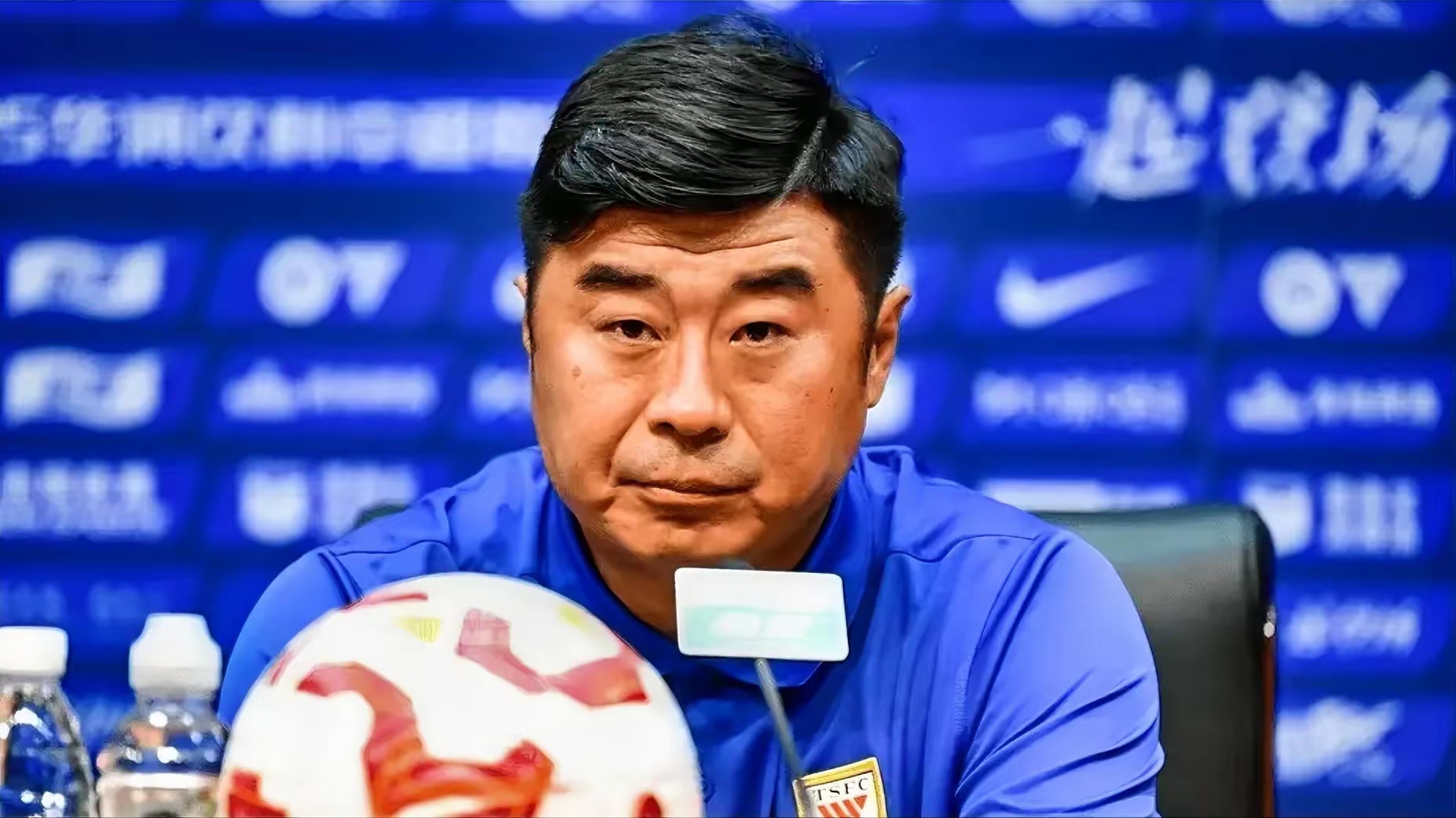 今晚山东泰山调整名单以备法国杯，造点机会环节打磨，态度坚定，医务组通报恢复的简单介绍